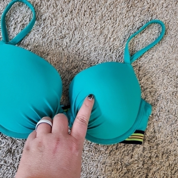 Aerie 34D Swim Top - Picture 2 of 5